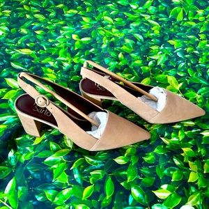 EUC (Perfect Condition) Franco Sarto Beige Suede Heels - Size 8